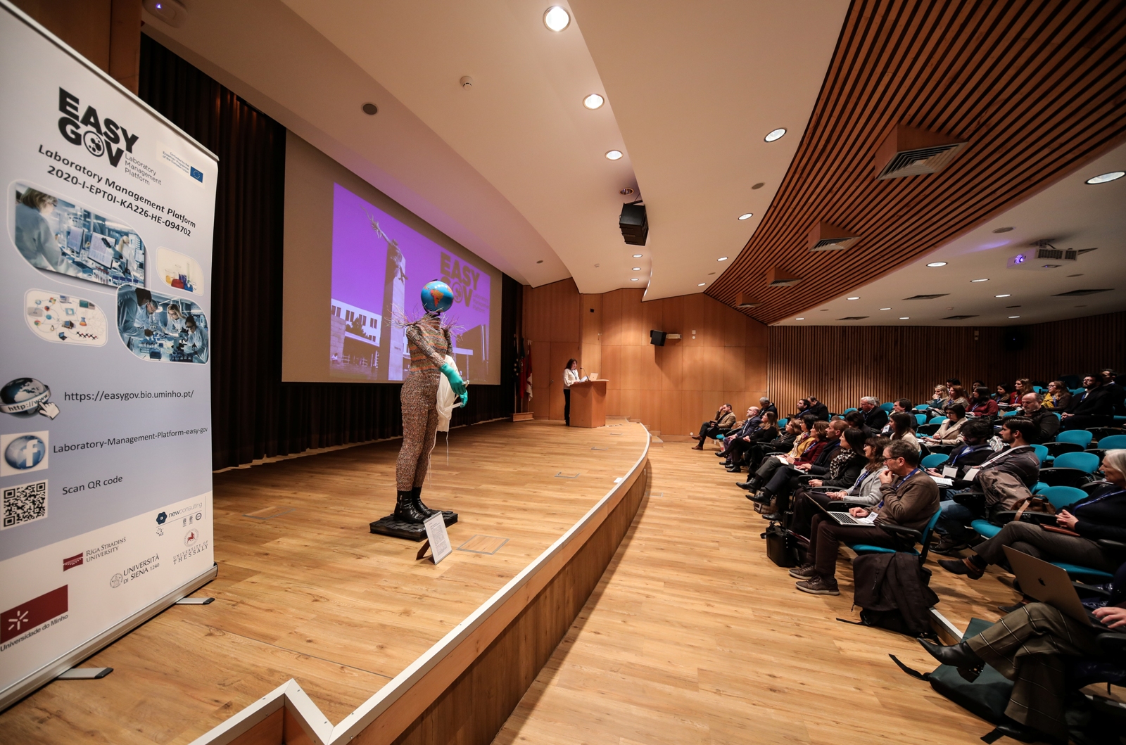 Thumbnail da galeria Easy Gov